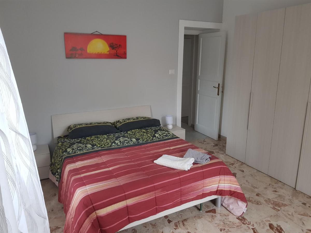 Carlo Magno Hotel Месина Екстериор снимка